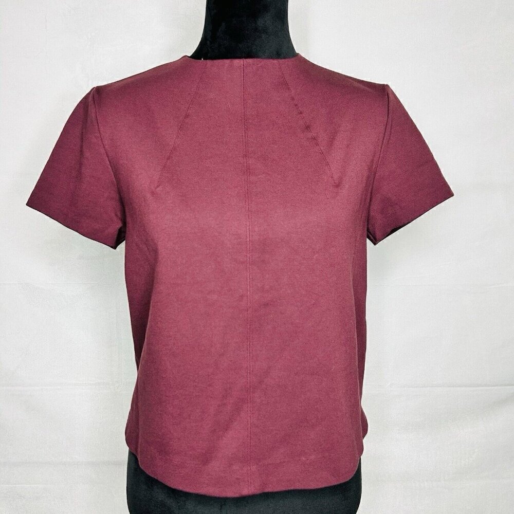 Spanx The Perfect Funnel Top Womens Size S Plum Short Sleeve Crew Neck Back Zip